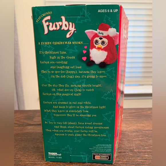 Electronic Furby Holiday/Santa Special Limited Edition SANTA 1999 - Picture 4 of 6